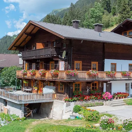 Ferienwohnungen-schett Sankt Veit in Defereggen